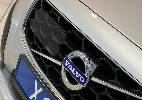 Volvo XC 70 cena 139900 przebieg: 124000, rok produkcji 2016 z Bytów małe 596